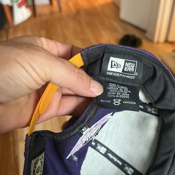 L’os Angeles LAKERS Hat - Picture 4 of 7